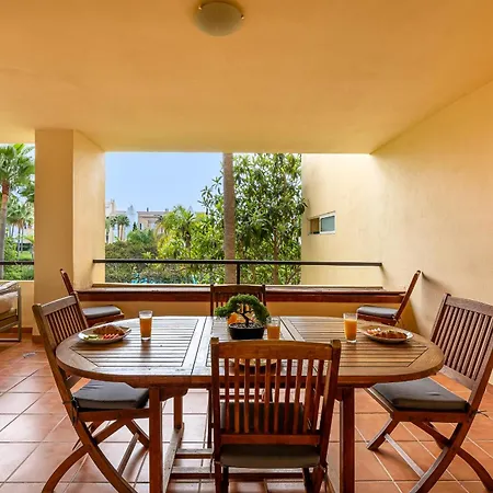 Spacious 3 Bedrooms At Brisas Marbella