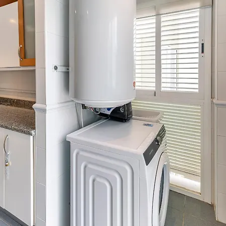 Spacious 3 Bedrooms At Brisas