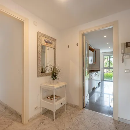 Spacious 3 Bedrooms At Brisas Apartment Marbella